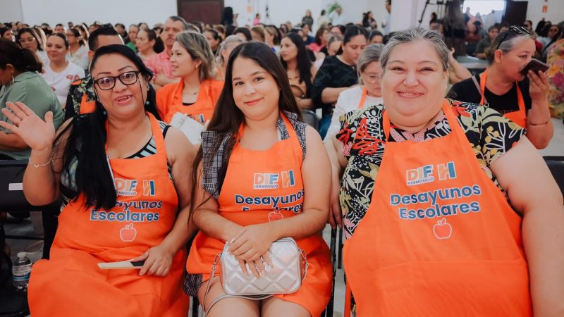 Reconocen labor de madres voluntarias del programa de Desayunos Escolares en Hermosillo