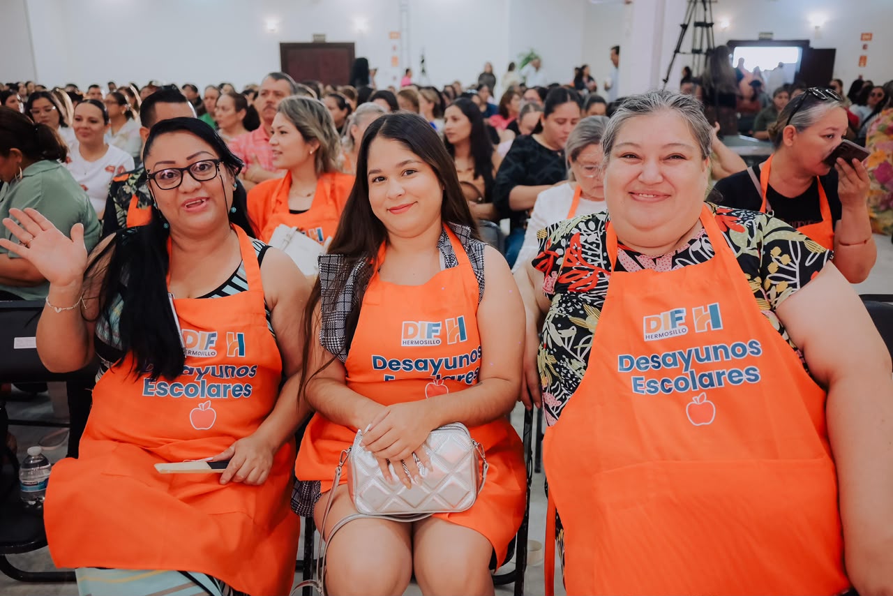 Reconocen labor de madres voluntarias del programa de Desayunos Escolares en Hermosillo