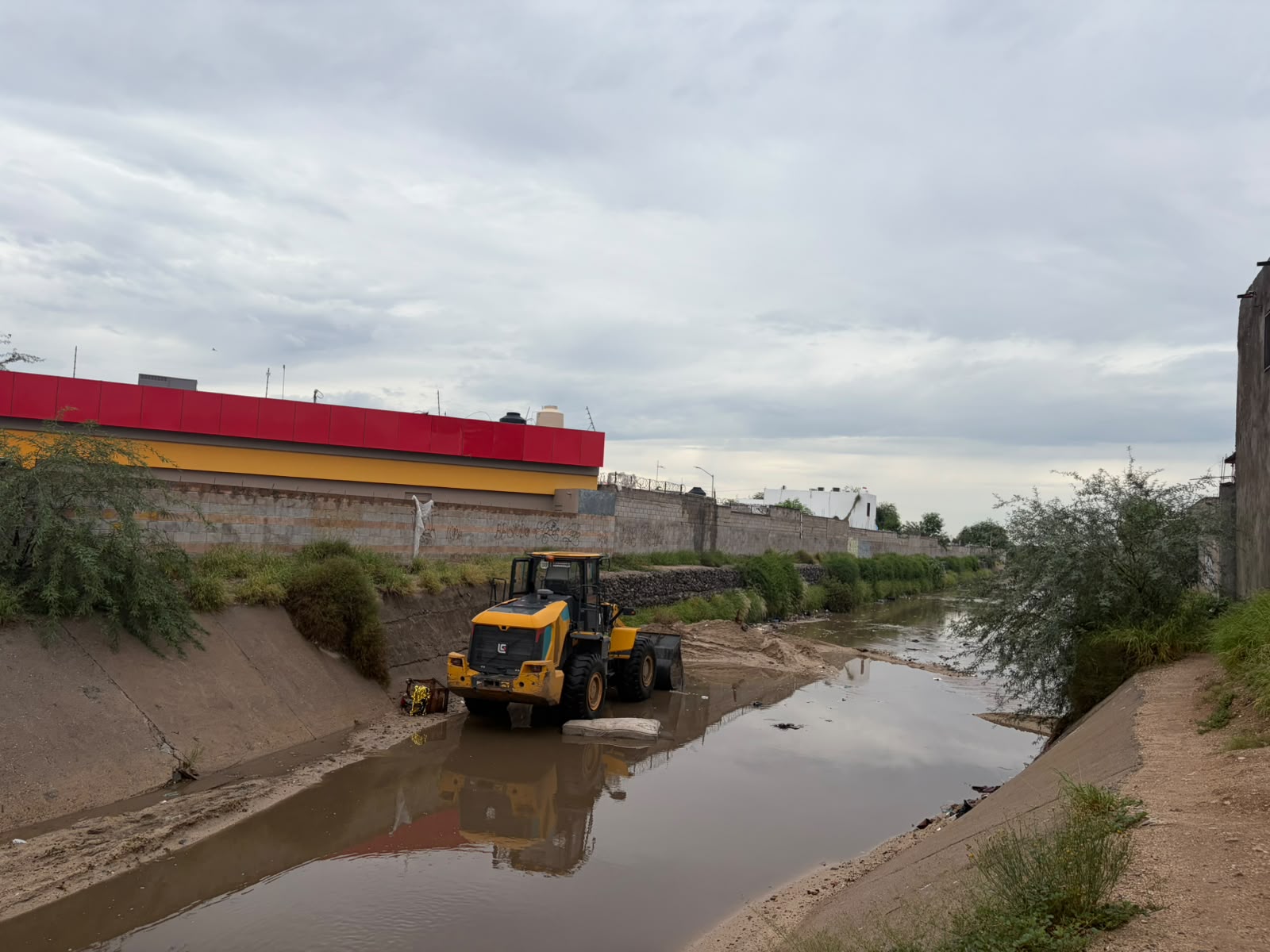 Mantiene Ayuntamiento de Hermosillo monitoreo y acciones preventivas ante el paso del huracán «Polo»